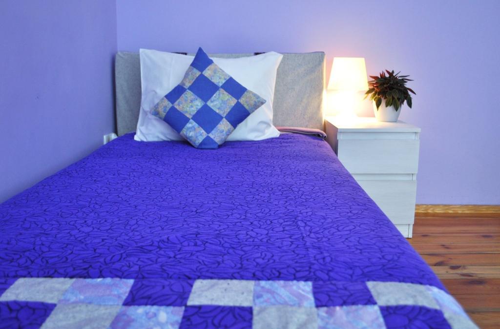 פוזנן Happy House Hostel חדר תמונה