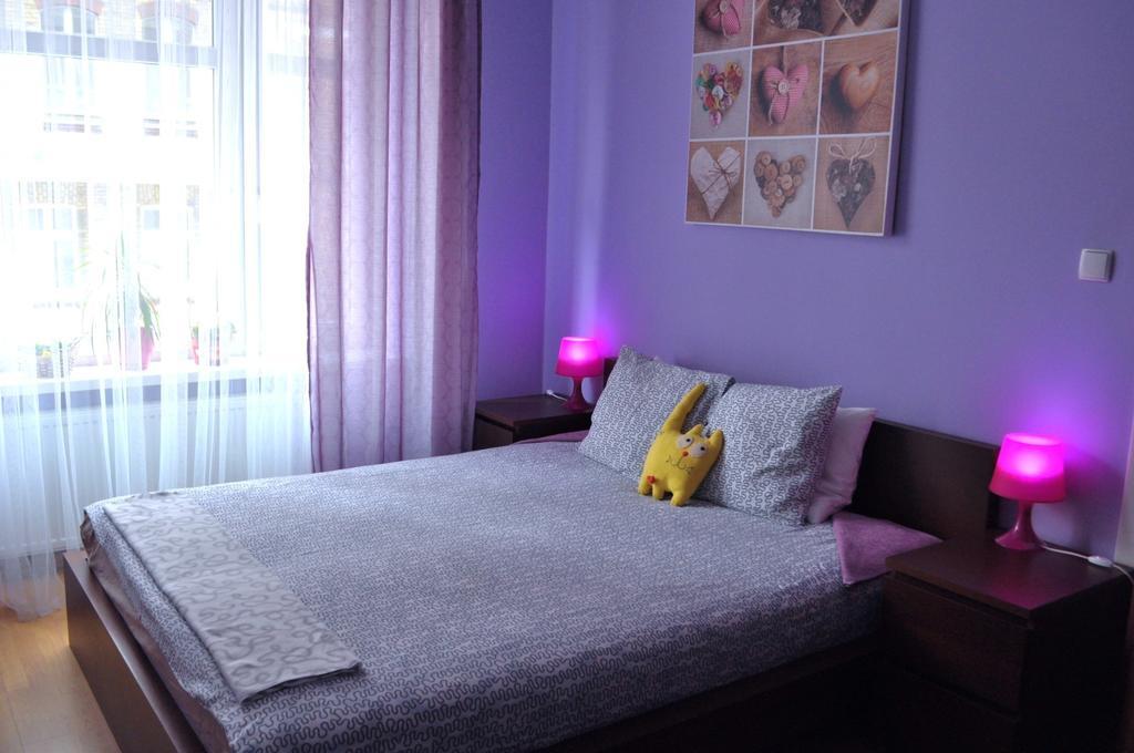 פוזנן Happy House Hostel חדר תמונה